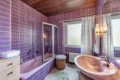 Tageslichtbadezimmer im 1. Obergeschoss - 