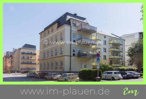 Hausansicht - Zentrale Lage - 83 m² - Stellplatz möglich 