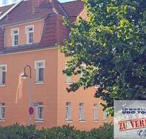 Eine großzügige 2-Raum-Wohnung in einem Dreifamilienhaus - Schmölln
