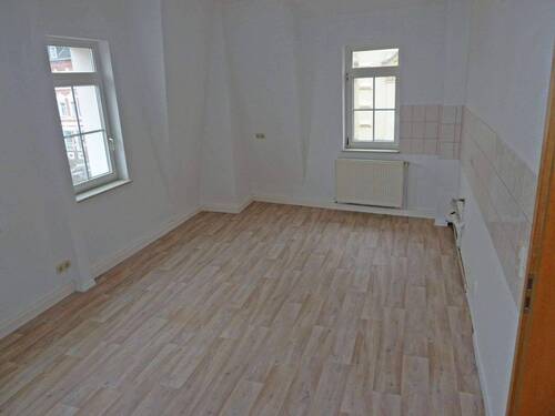 Wohnküche - 2 Zimmer Etagenwohnung zur Miete in Schmölln
