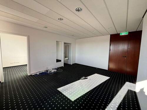 Blick Richtg. Eingang - 