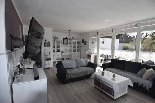 Wohnbereich - 6 Zimmer Bungalow in Altdorf bei Nürnberg