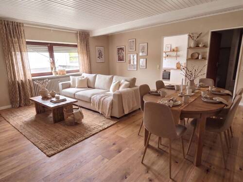 Wohn/Esszimmer Staging - 