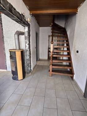 Flur EG - 8 Zimmer Reihenendhaus zum Kaufen in Zweibrücken / Mittelbach