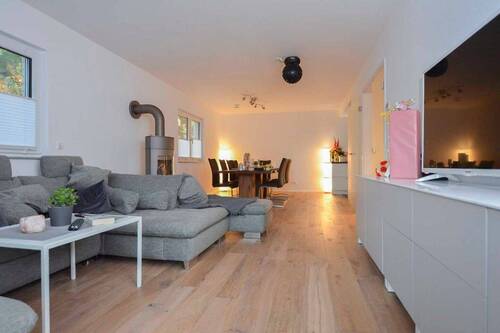 Wohnzimmer - Einfamilienhaus mit 139,10 m&sup2; in Berlin zum Kaufen