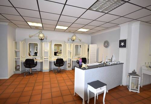 Bild 2 - 2 Zimmer Gewerbeobjekt (Büro, Produktion, Verkauf) in Holm