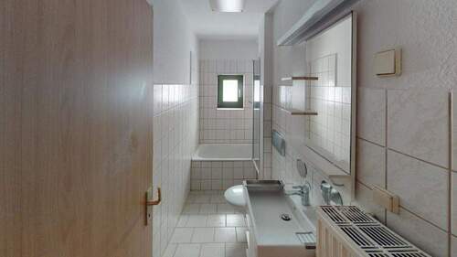 Bad mit Wanne - 3 Zimmer Etagenwohnung in Chemnitz