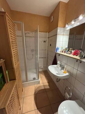 Bad I.jpg - 4 Zimmer Etagenwohnung in Obernburg a.Main