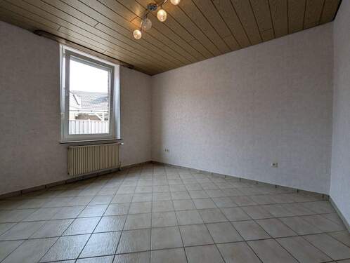 Büro/Schlafzimmer EG - 9 Zimmer Einfamilienhaus in Weeze