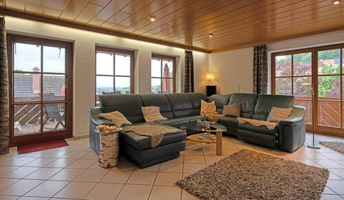 Wohnzimmer - 1 Zimmer Einfamilienhaus in Mehlbach