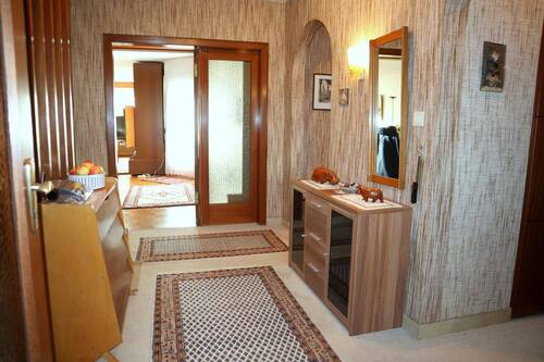 Diele mit Garderobenbereich - 