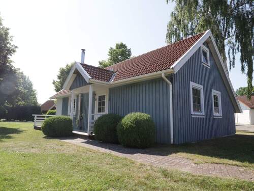 Ferienhaus mit Pkw-Außenstellplatz - 