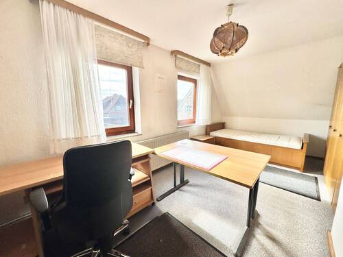Schlafzimmer 2 - 