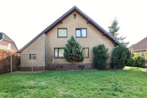Außenansicht - 6 Zimmer Einfamilienhaus in Wilhelmshaven