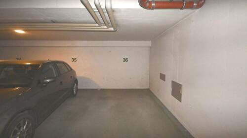 Eigener Kfz-Stellplatz - 