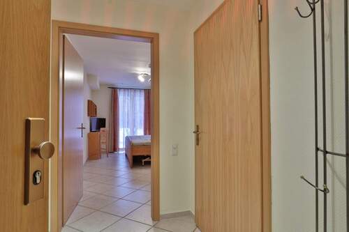 Flur/ Eingangsbereich - 