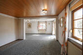 Wohnzimmer - 4 Zimmer Doppelhaushälfte in Talheim