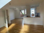 Wohn-/Essbereich (Photo 1) - 5 Zimmer Etagenwohnung zur Miete in Berlin