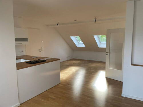 Wohn-/Essbereich (Photo 2) - 5 Zimmer Etagenwohnung in Berlin