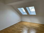 Schlafzimmer 1 im Dachgeschoss - 