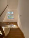 Treppe in das Zimmer im 2. OG - 