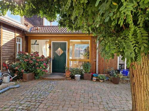 15 Hauseingangsbereich - 5 Zimmer Doppelhaushälfte in Eldingen / Hohnhorst