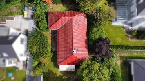 Ansicht oben - 996 qm Traumgrundstück in Isernhagen Süd - Hinterbebauung mit Altbestand