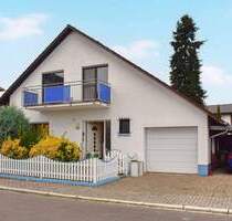 Freistehendes Einfamilienhaus 153 m² 5 Zi. großer Garten, Carport und Garage 610 m² Grundstück frei! - Sankt Leon-Rot St Leon