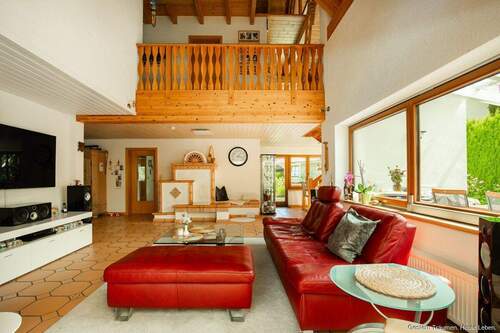 Wohnzimmer mit Empore - 