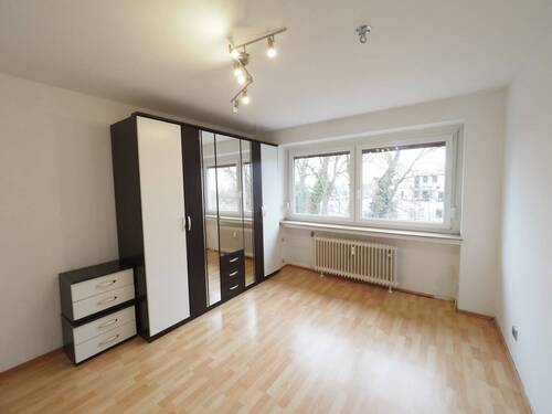 Schlafzimmer - Etagenwohnung mit 71,90 m&sup2; in Neuburg an der Donau zum Kaufen
