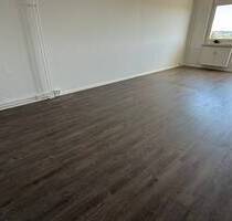 8.OG mit Aufzug - Tageslichtküche - Südbalkon !!!1 - Chemnitz Kappel