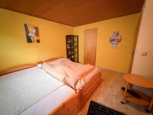 Schlafzimmer UG - 
