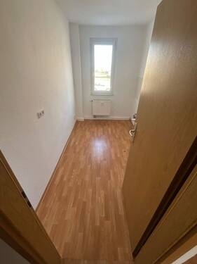 Küche - Etagenwohnung mit 30,70 m² in Bitterfeld-Wolfen zur Miete