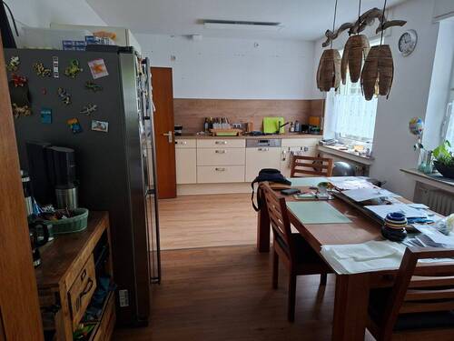 02-Offene Küche und Esszimmer.jpg - 4 Zimmer Terrassenwohnung zur Miete in Gelsenkirchen