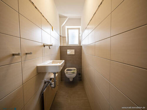 WC - 