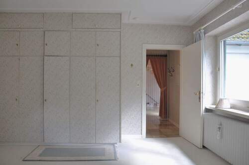 Schlafzimmer EG - 