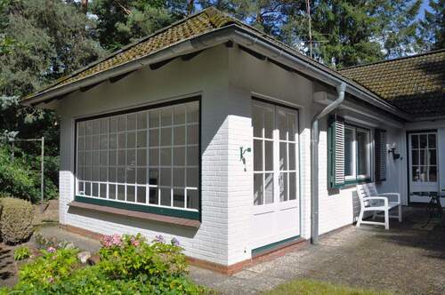 Wintergarten vom Garten aus - 6 Zimmer Einfamilienhaus zum Kaufen in Boostedt