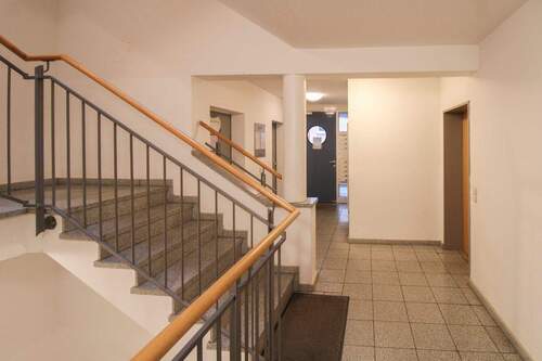 Hausflur Ansicht 03 - 