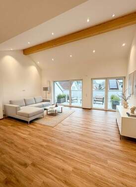 Wohnbereich - NEUBAU: Exklusive barrierefreie 4-Zim.-DG-Wohnung mit Dachterrasse, Aufzug, Einbauküche sowie TG