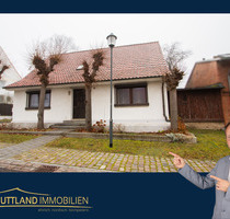 Idyllisch & Zentral: Doppelhaushälfte auf Rügen mit perfekter Lage - Bergen auf Rügen