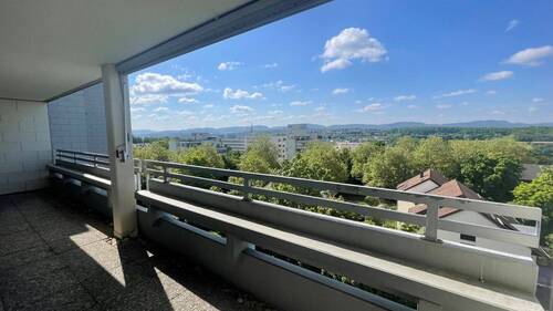 Balkon - 4 Zimmer Etagenwohnung in Göppingen