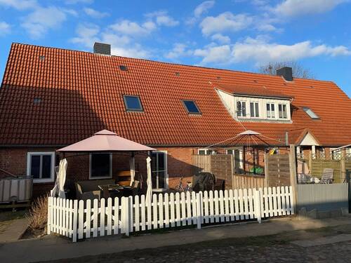 Aussenfoto - Drei vermietete Mehrfamilienhäuser in Steinkirchen! Kaufpreisfaktor 14,49