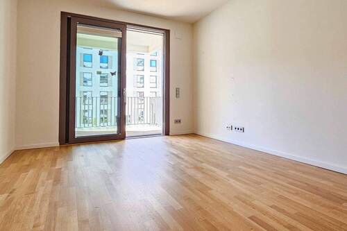 Wohnbereich - Bezugsfrei & Modern: 2-Zi. Wohnung mit Balkon & TG-Stellplatz - ideal für Singles & Paare