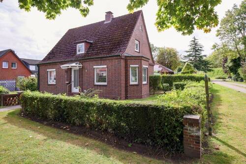 Außenansicht - 4 Zimmer Einfamilienhaus zum Kaufen in Wilhelmshaven