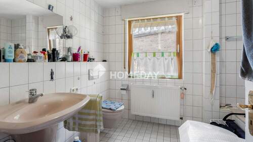 EG Badezimmer 1 - 