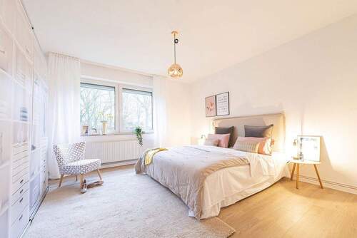 Schlafzimmer - 3 Zimmer Etagenwohnung zum Kaufen in Elmshorn