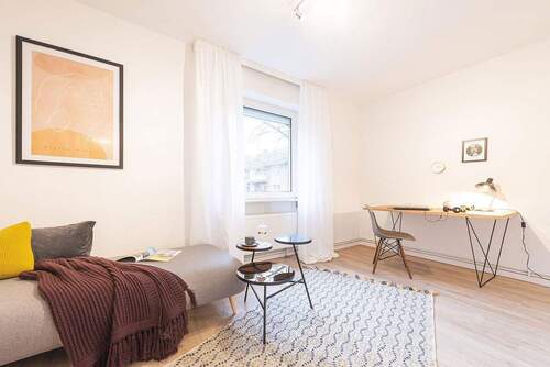 Büro / Kinderzimmer - 3 Zimmer Etagenwohnung in Elmshorn