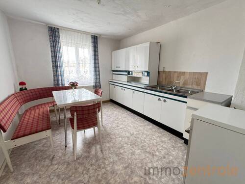 CBBB13EA-0952-416E-AD66-4DA6B11A7DE2_1_201_a - 