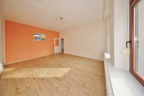 Wohn- und Esszimmer - 