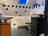 Bad mit Dusche (DG) - 